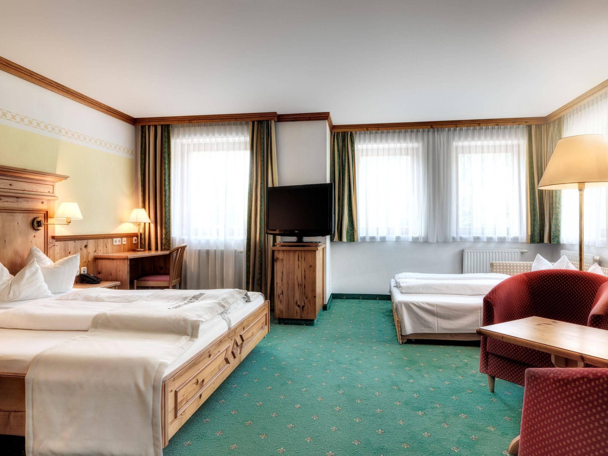 Dolomiten Residenz - Sporthotel Sillian Exteriér fotografie